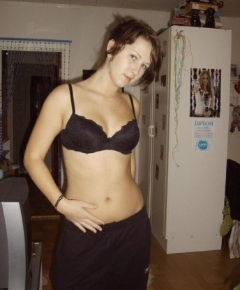 Искусительница с неугомонной фантазией готова сделать твои желания яркими и незабываемыми. Подарю тебе море удовольствия и радости. Все, что ты сможешь придумать – я осуществлю! 4188, 27 лет